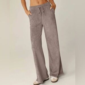 Beyond Yoga Tropez Pull On Pant - Medium - Khaki Brown Terry Lounge Wide Leg